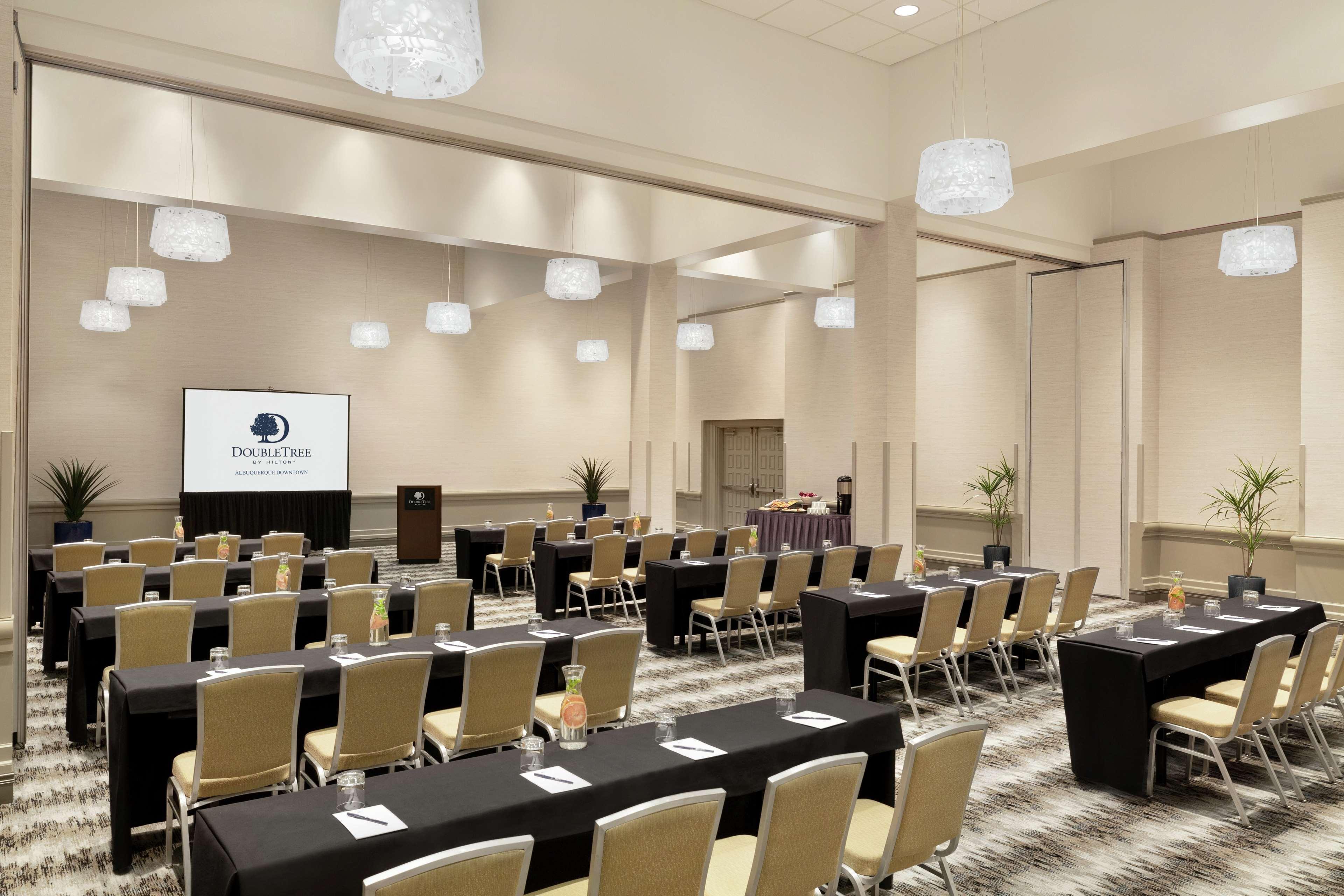 Doubletree By Hilton Hotel Albuquerque Eksteriør billede